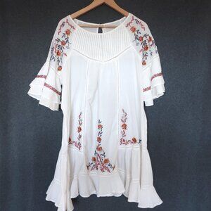 Free People L Pavlo Mini Boho White Floral Embroidery Country Ruffled Tier Dress